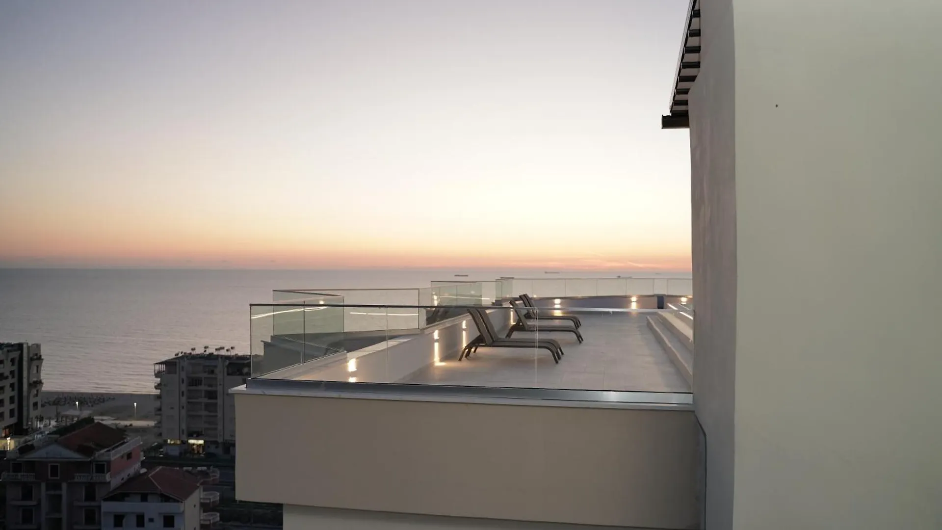 Sasso Blue Sky Hotel Durrës